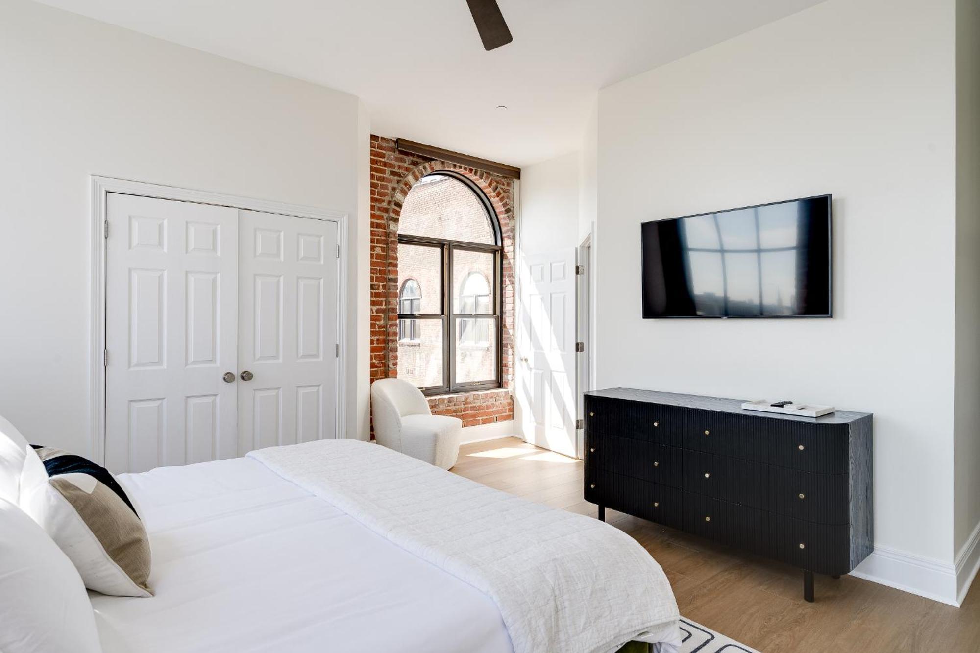 Top Floor Penthouse At The Historic Levy Building Louisville Exterior photo
